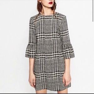 Zara Houndstooth Print Bell Sleeve Dress